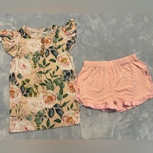 Like new 2T Posh Peanut flutter sleeve Henley top and ruffle varsity shorts set